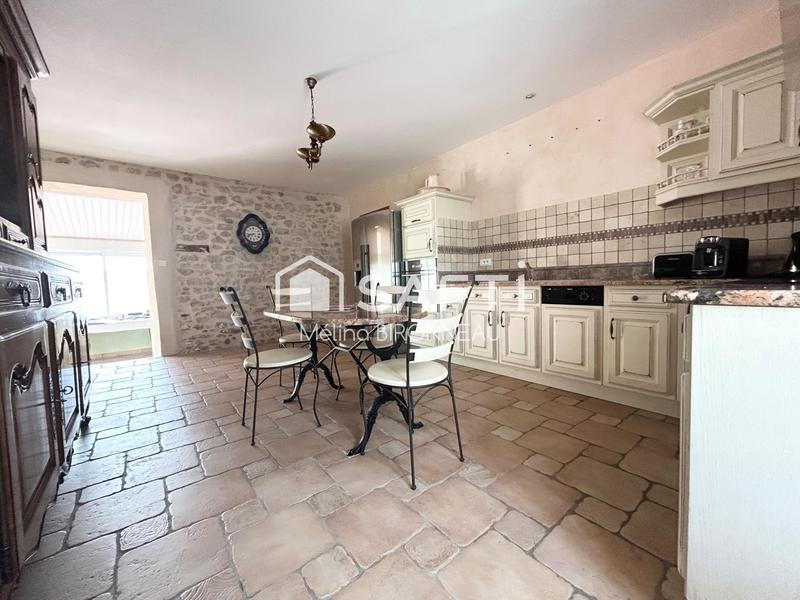Maison - 191 m² - 6 pièces
