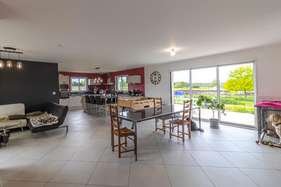 Maison - 136 m² - 5 pièces