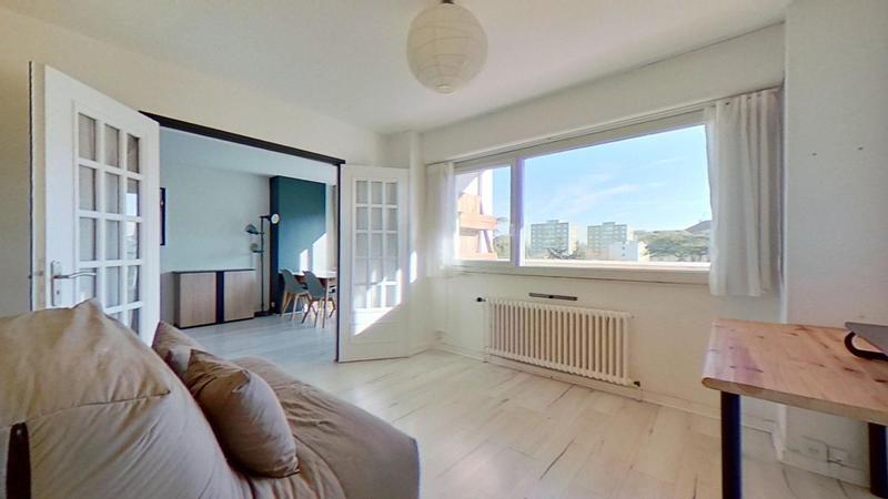 Appartement - 79 m² - 3 pièces