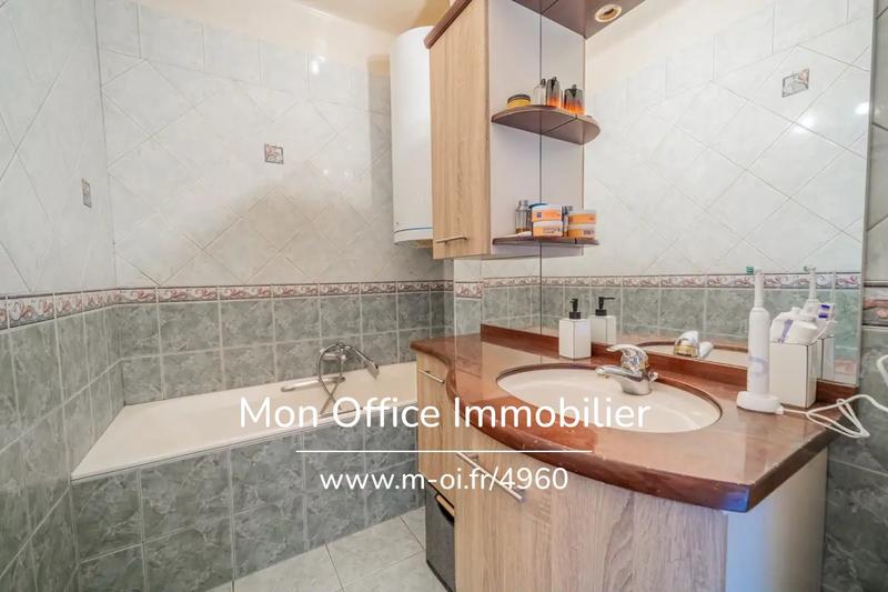 Appartement - 64 m² - 2 pièces