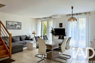 Maison - 101 m² - 5 pièces