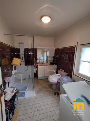 Maison de ville - 95 m² - 5 pièces