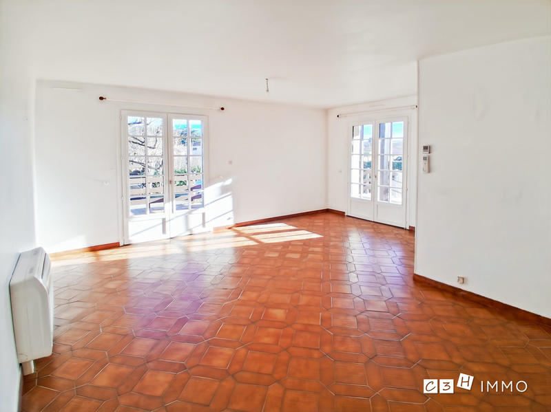 Maison - 114 m² - 5 pièces