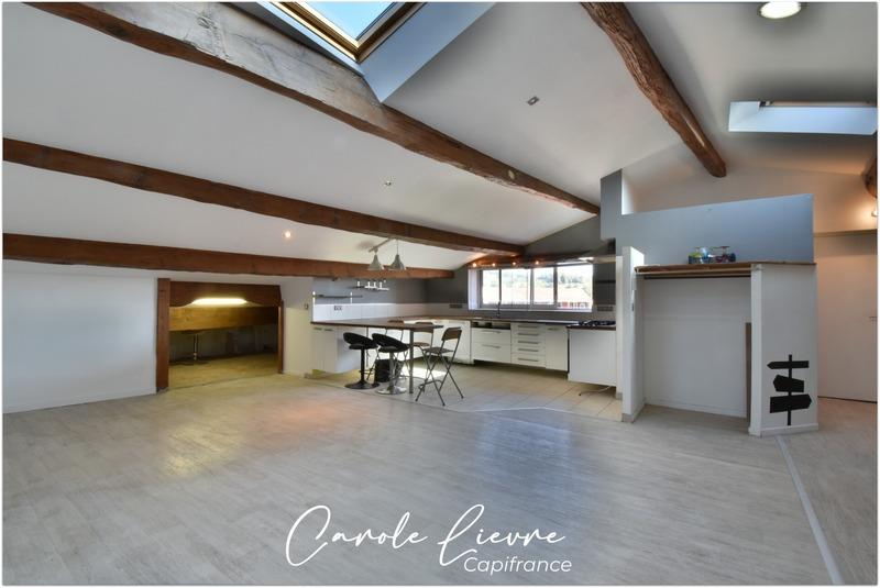 Appartement - 128 m² - 3 pièces