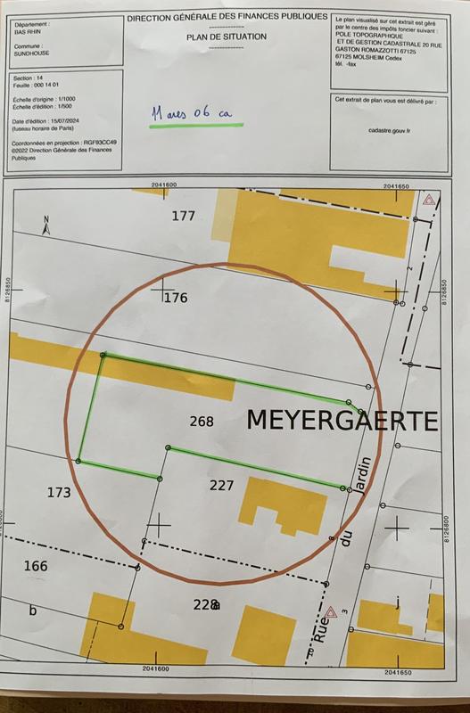 Terrain constructible - 1 106 m²