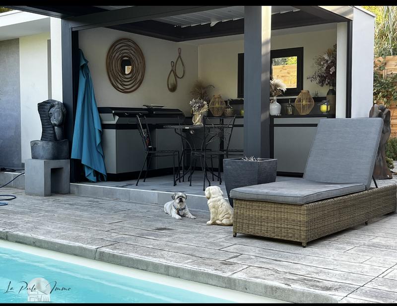 Villa - 137 m² - 4 pièces