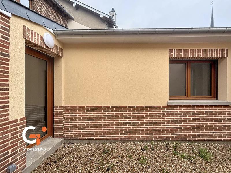 Maison - 80 m² - 4 pièces