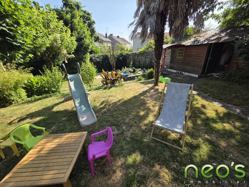 Maison - 180 m² - 7 pièces