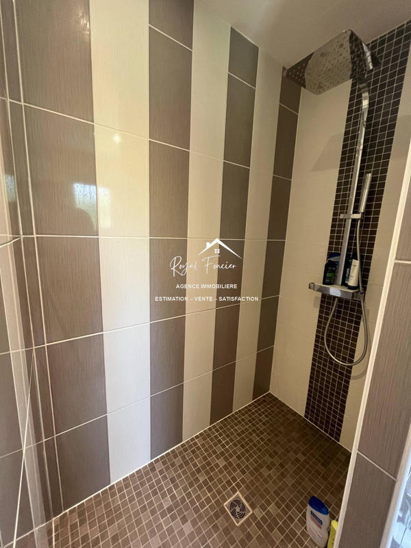 Maison contemporaine - 152 m² - 5 pièces