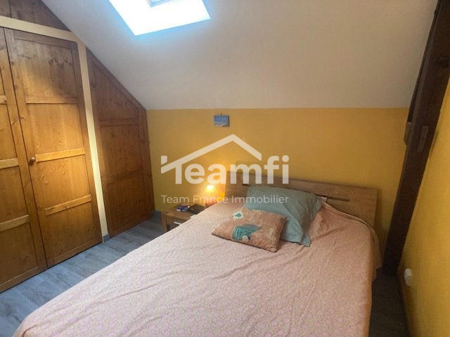 Maison - 161 m² - 5 pièces