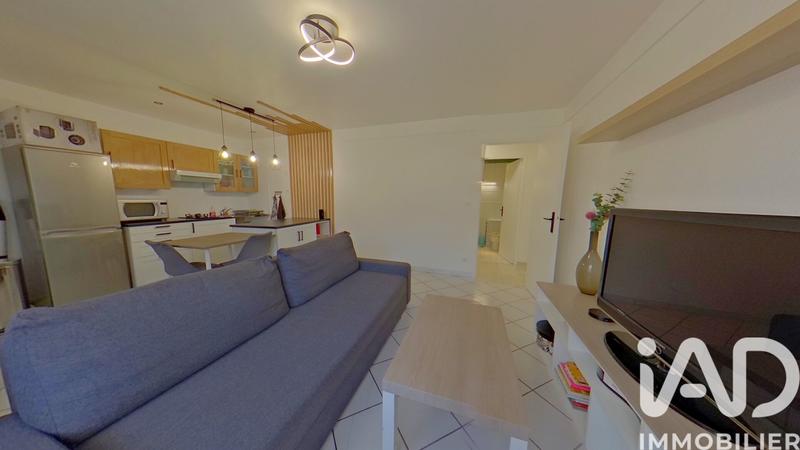 Maison - 209 m² - 10 pièces