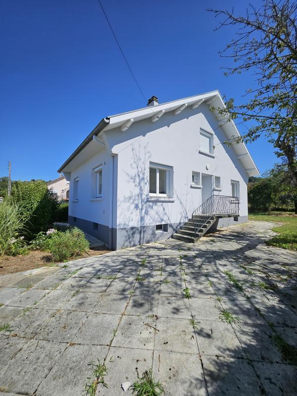 Maison - 111 m² - 6 pièces