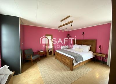 Maison - 85 m² - 6 pièces