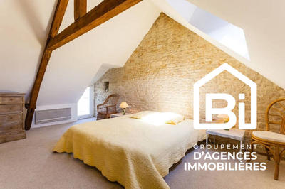 Maison en pierre - 172 m² - 7 pièces