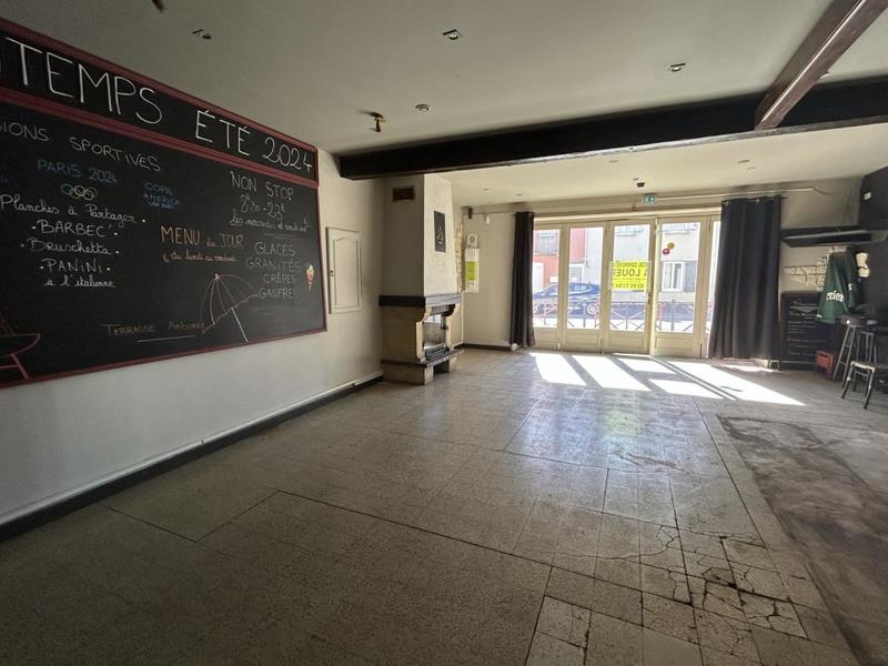 Local commercial - 197 m²