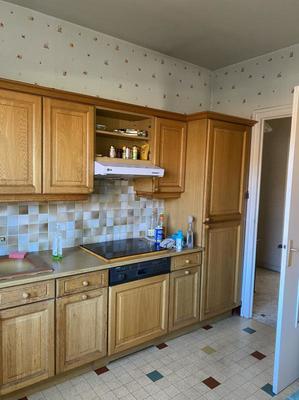 Appartement - 96 m² - 5 pièces