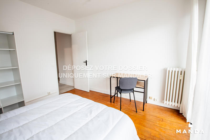 Chambre - 12 m² - 4 pièces