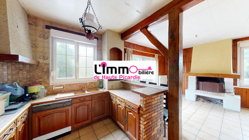 Maison - 180 m² - 8 pièces