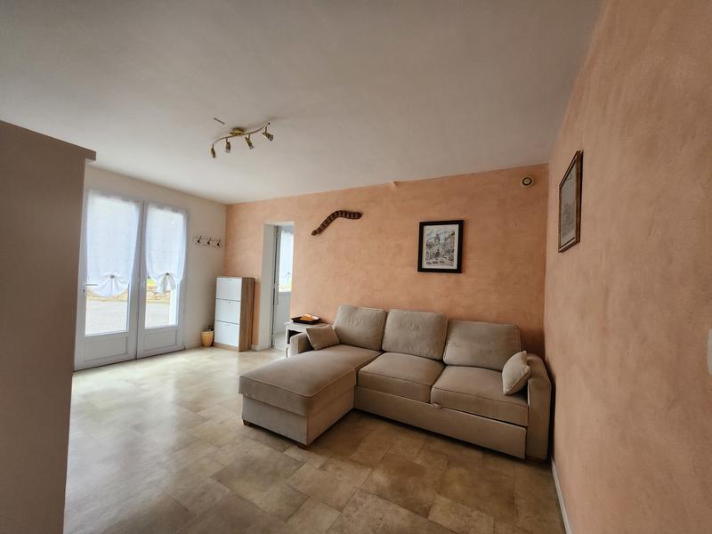 Maison - 175 m² - 9 pièces
