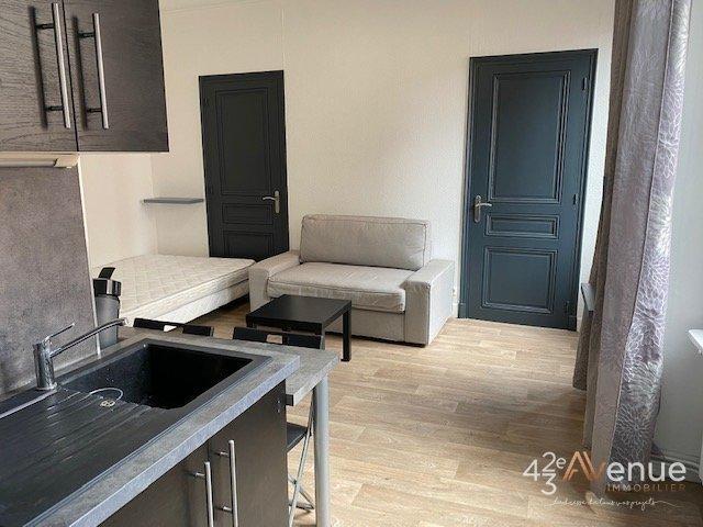 Immeuble - 320 m² - 9 pièces