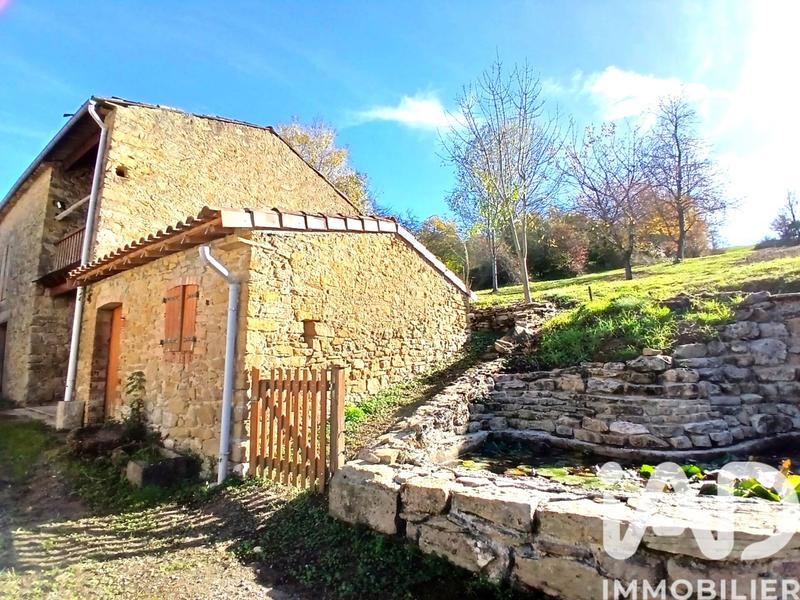 Maison - 300 m² - 11 pièces