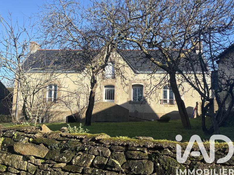 Maison - 350 m² - 6 pièces