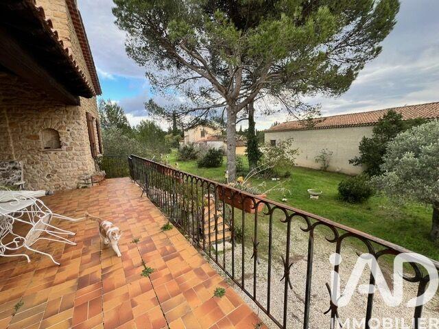 Maison - 184 m² - 7 pièces