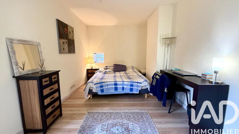 Maison - 251 m² - 8 pièces