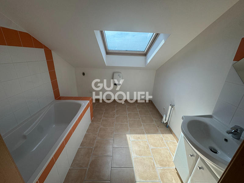 Appartement - 98 m² - 4 pièces