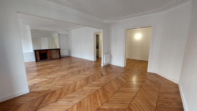 Appartement - 121 m² - 4 pièces