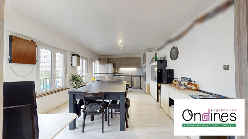 Appartement - 81 m² - 4 pièces