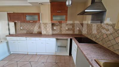 Maison de ville - 80 m² - 4 pièces