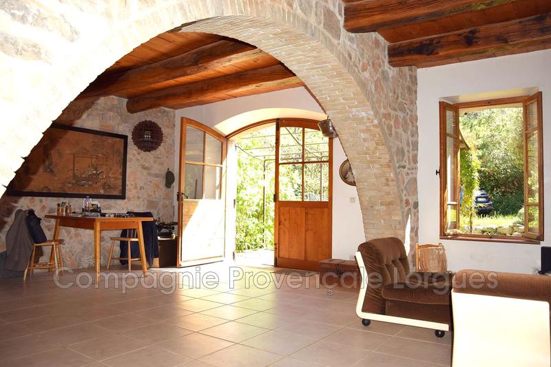 Maison - 215 m² - 7 pièces