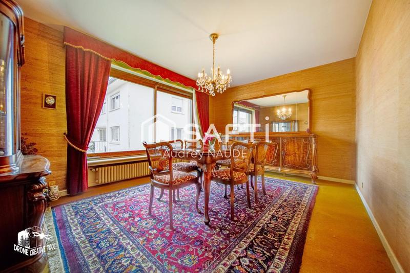 Villa - 190 m² - 7 pièces