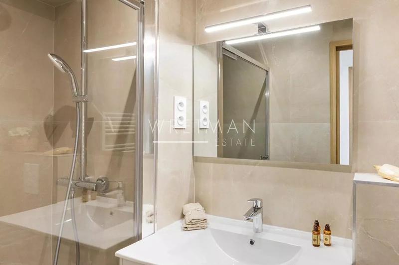 Appartement - 97 m² - 4 pièces