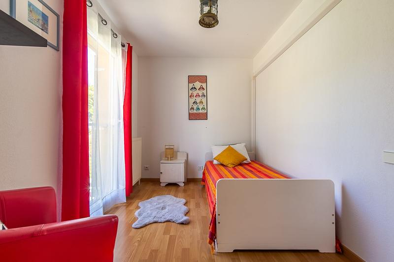 Appartement - 82 m² - 4 pièces