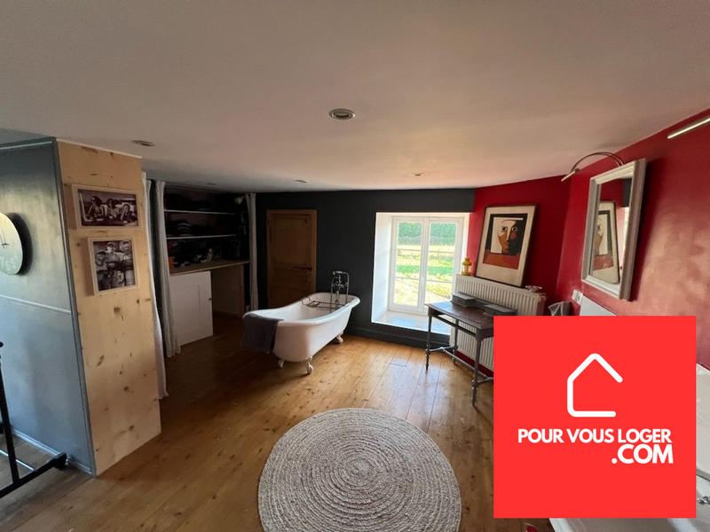 Maison ancienne - 280 m² - 8 pièces