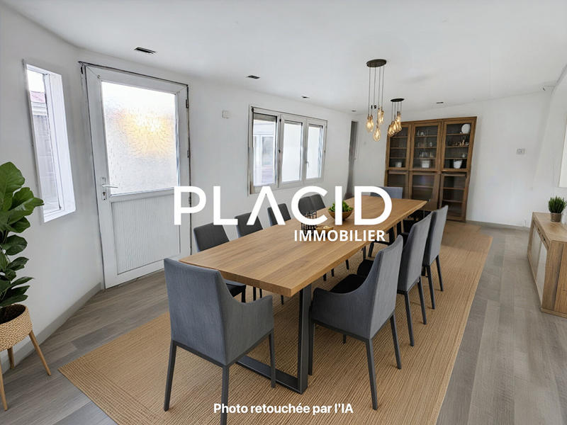 Maison - 104 m² - 4 pièces