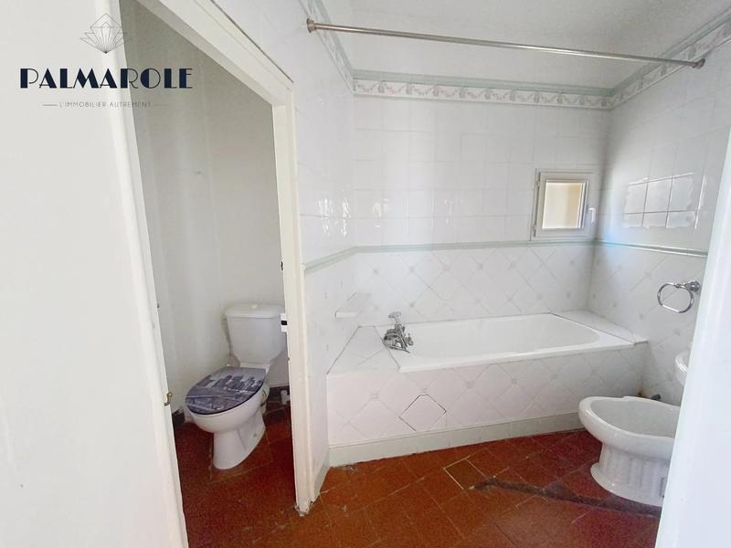 Appartement - 108 m² - 4 pièces