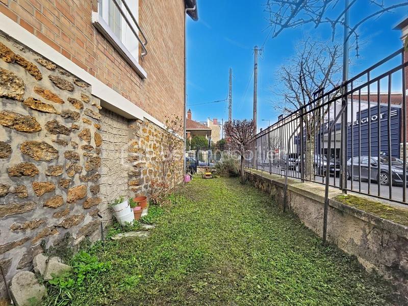 Pavillon - 82 m² - 4 pièces