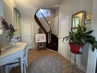 Maison - 144 m² - 6 pièces