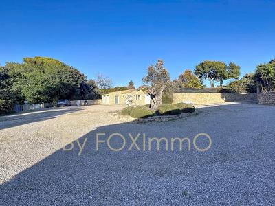 Propriété - 344 m² - 7 pièces