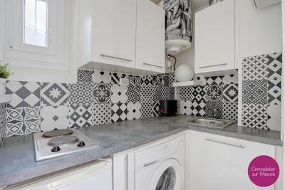 Penthouse - 17 m² - 1 pièce