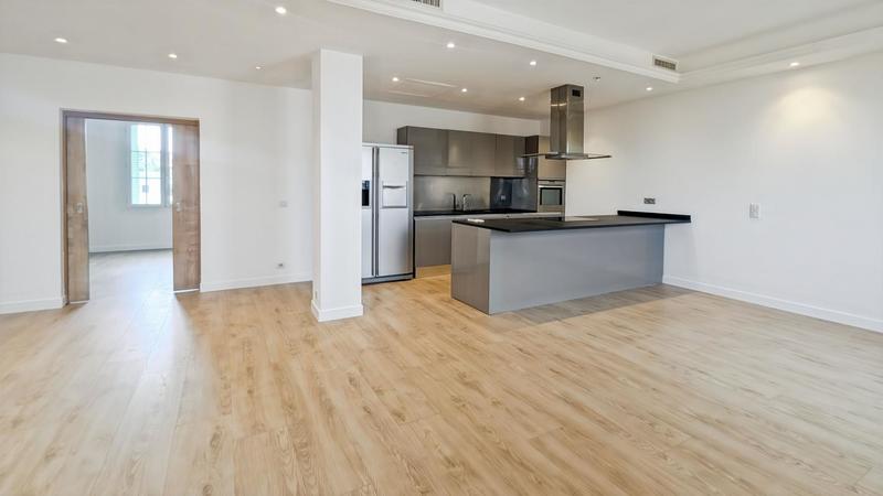 Appartement - 112 m² - 4 pièces