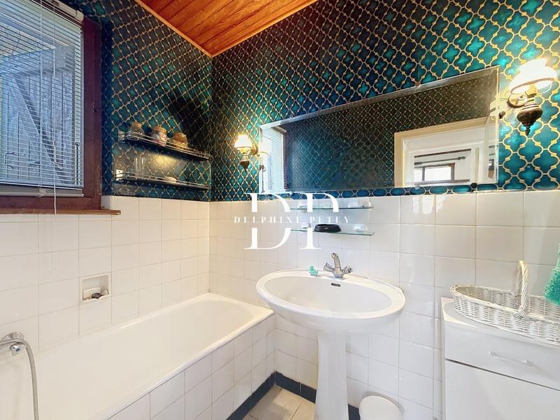 Maison - 137 m² - 5 pièces