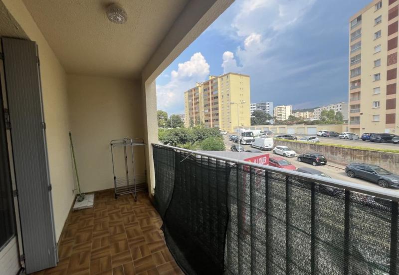 Studio - 19 m² - 1 pièce