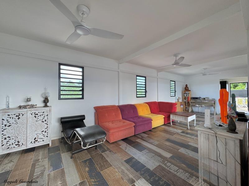 Maison - 140 m² - 5 pièces