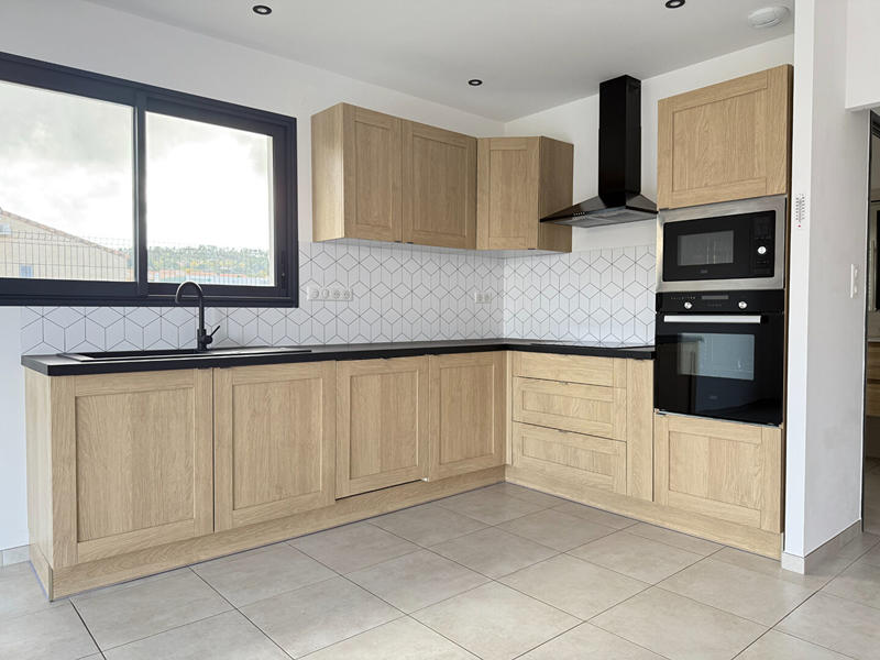 Maison - 83 m² - 4 pièces