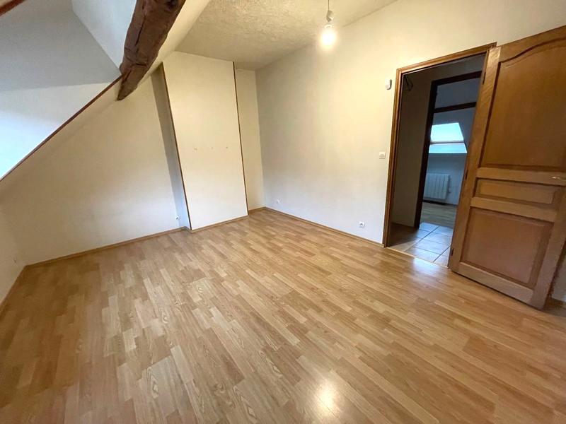 Maison - 85 m² - 5 pièces