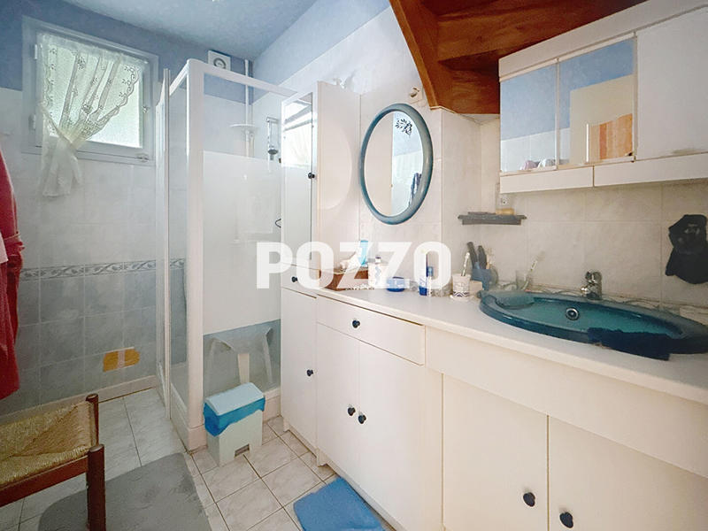 Maison - 147 m² - 6 pièces